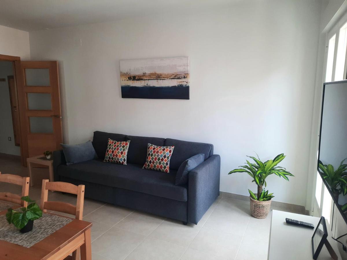 Apartamentos Clavero 10 Пласенсия Екстериор снимка